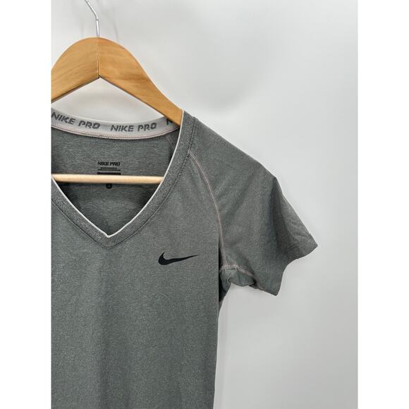 Nike Pro Dri-Fit Grey Short Sleeve V-Neck Activewear T-Shirt Women's Size Small - Picture 3 of 8